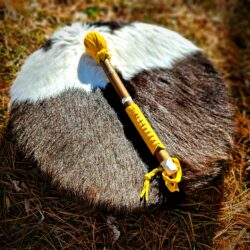 18 Inch Black And White Hair On Cowhide Drum and Beater